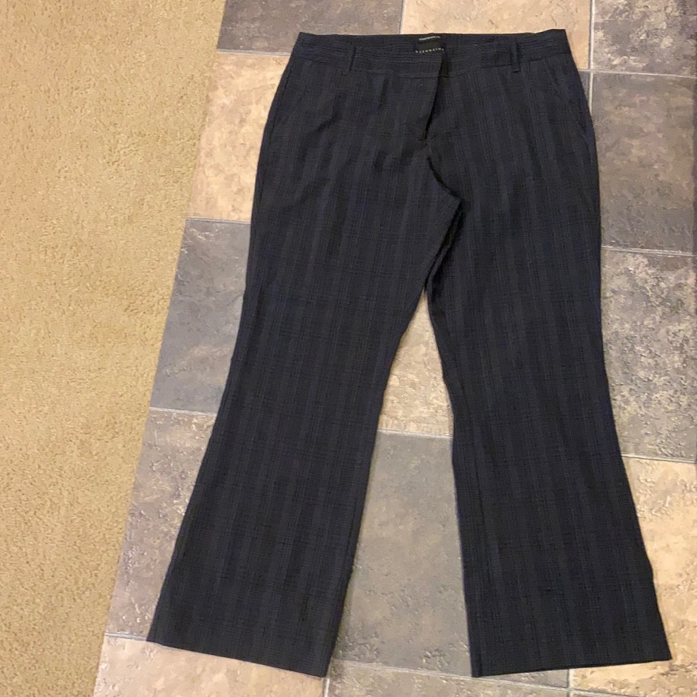 Black/gray plaid dress pants size 12.